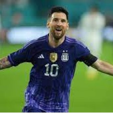 Barcelona-træner Xavi taler om Messi